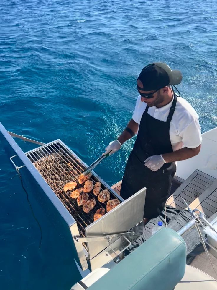 Mario White Boat Party | Sharm el-Sheikh